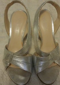 Nine West silver metallic leather sandals
